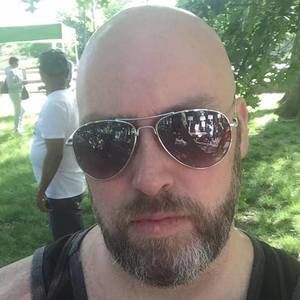 Meet your Posher, Thomas